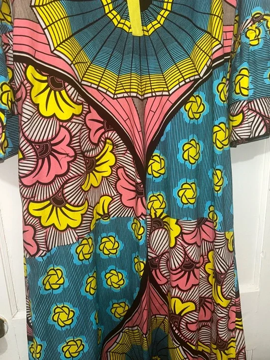 “Reasonable OFFERS””LA MARIPOSA”Colorful GeometricMaxiDressinTeal, Yellow & Pink - Picture 2 of 8